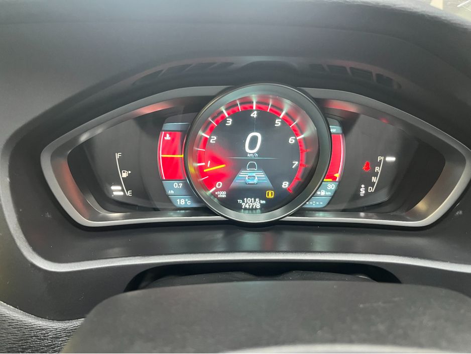 2014 Volvo V40