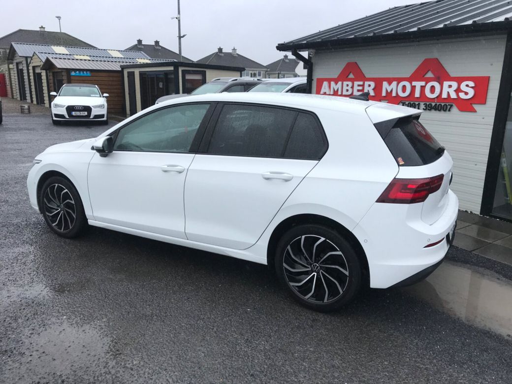 2024 Volkswagen Golf