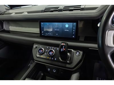 2023 Land Rover Defender