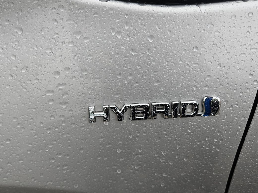 2020 Toyota Vitz