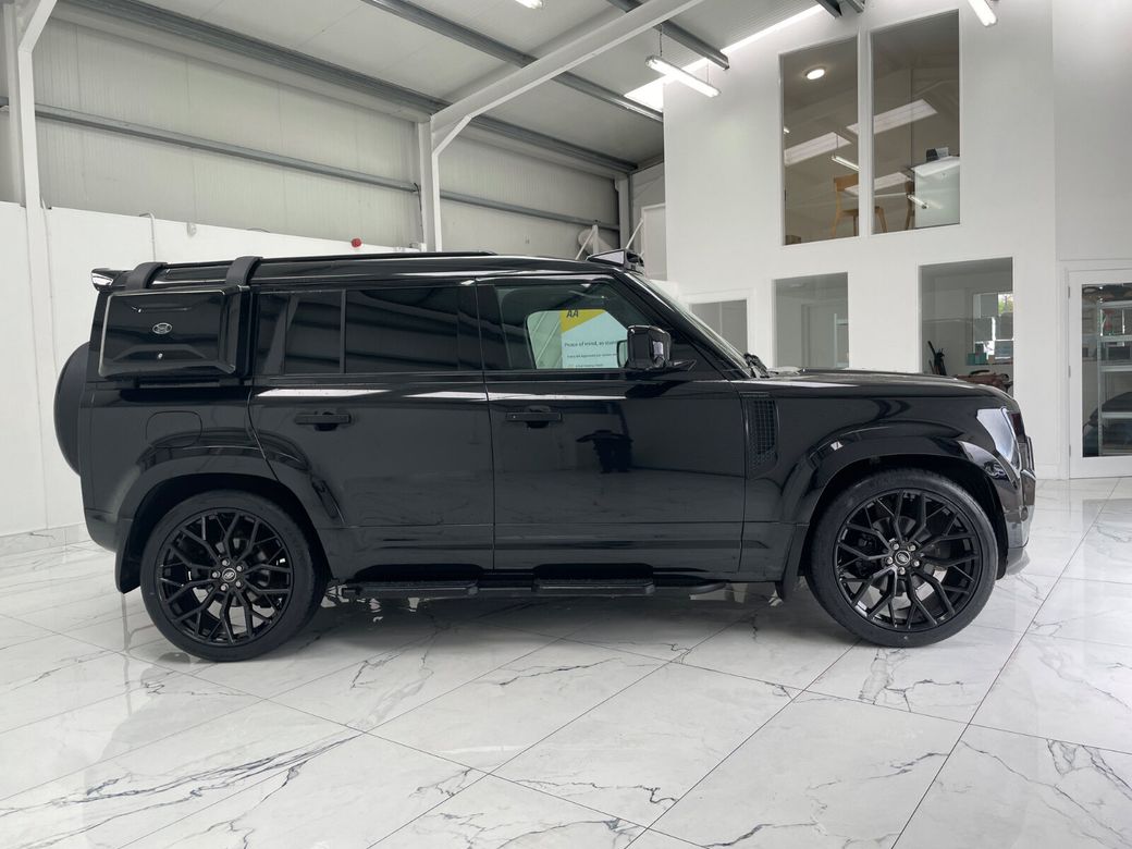 2023 Land Rover Defender