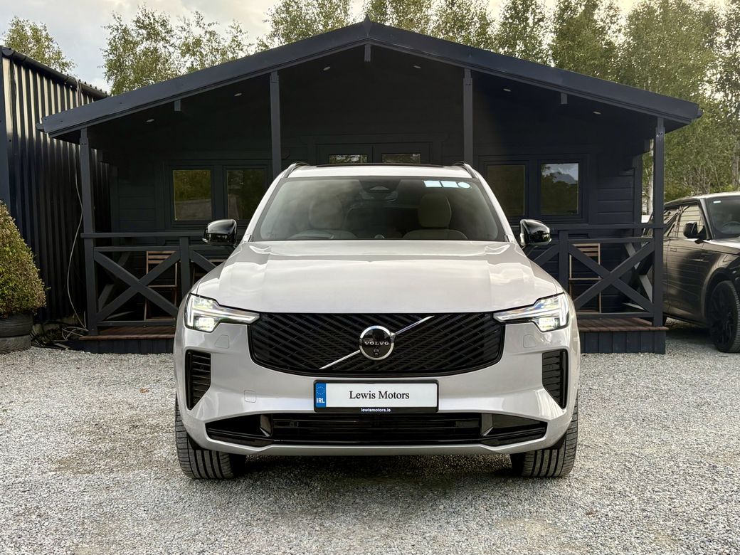 2025 Volvo XC90