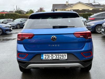2023 Volkswagen T-Roc