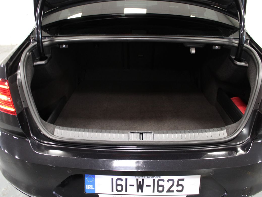 2016 Volkswagen Passat