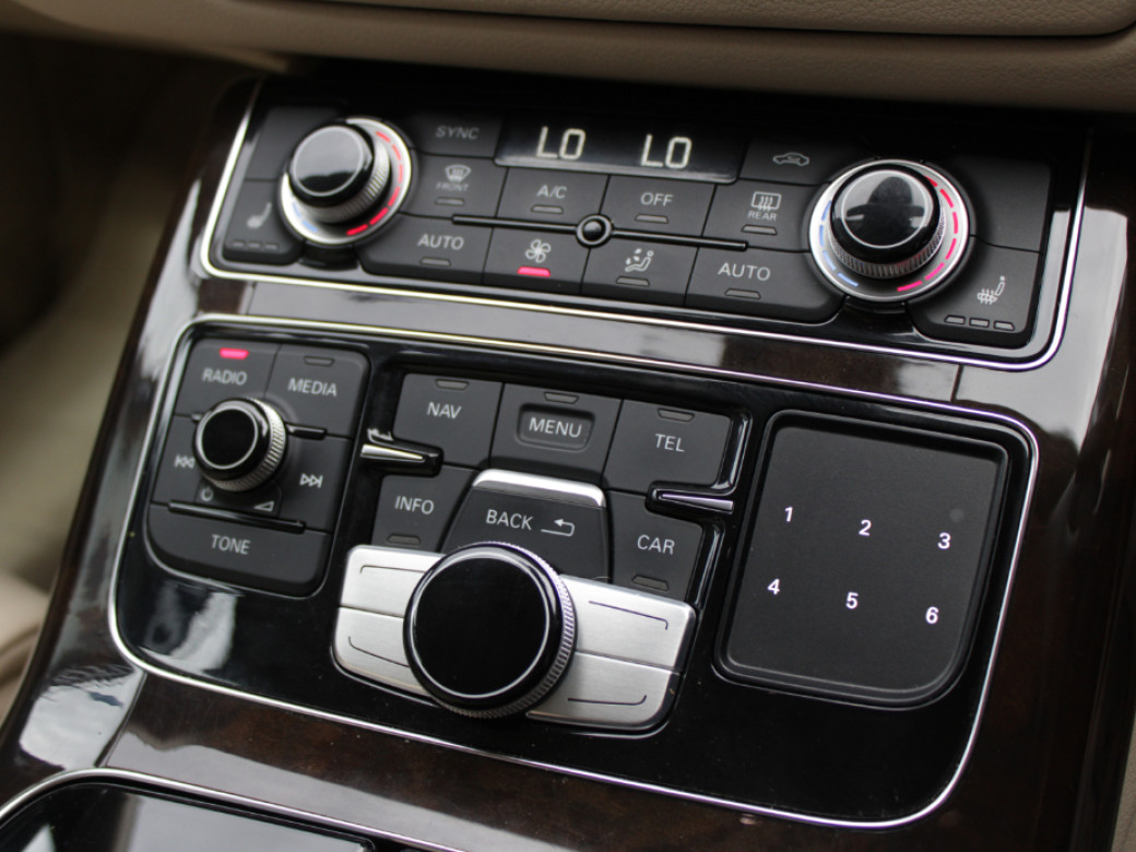 2015 Audi A8