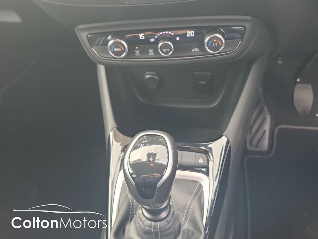 2023 Opel Crossland X