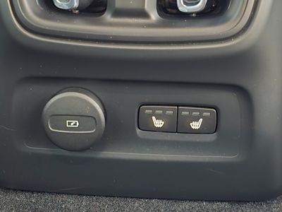2022 Volvo XC40