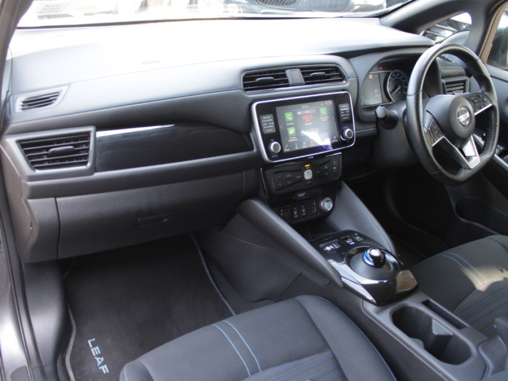 2022 Nissan Leaf