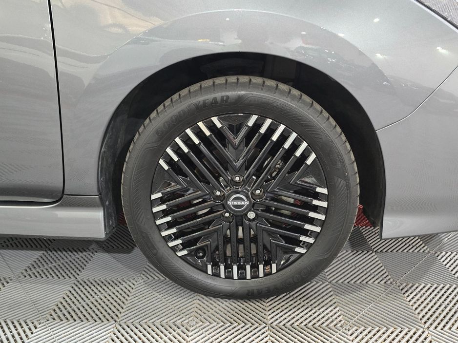 2024 Nissan Leaf