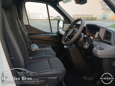 2025 Nissan Interstar