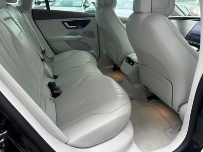 2025 Mercedes-Benz EQE