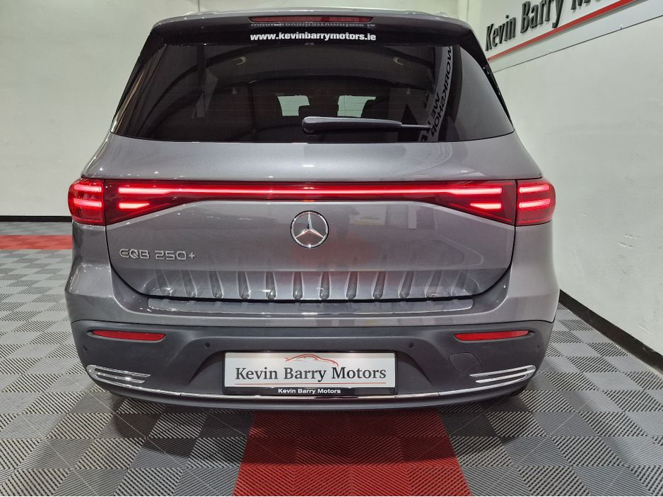 2024 Mercedes-Benz EQB