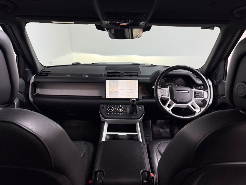 2025 Land Rover Defender