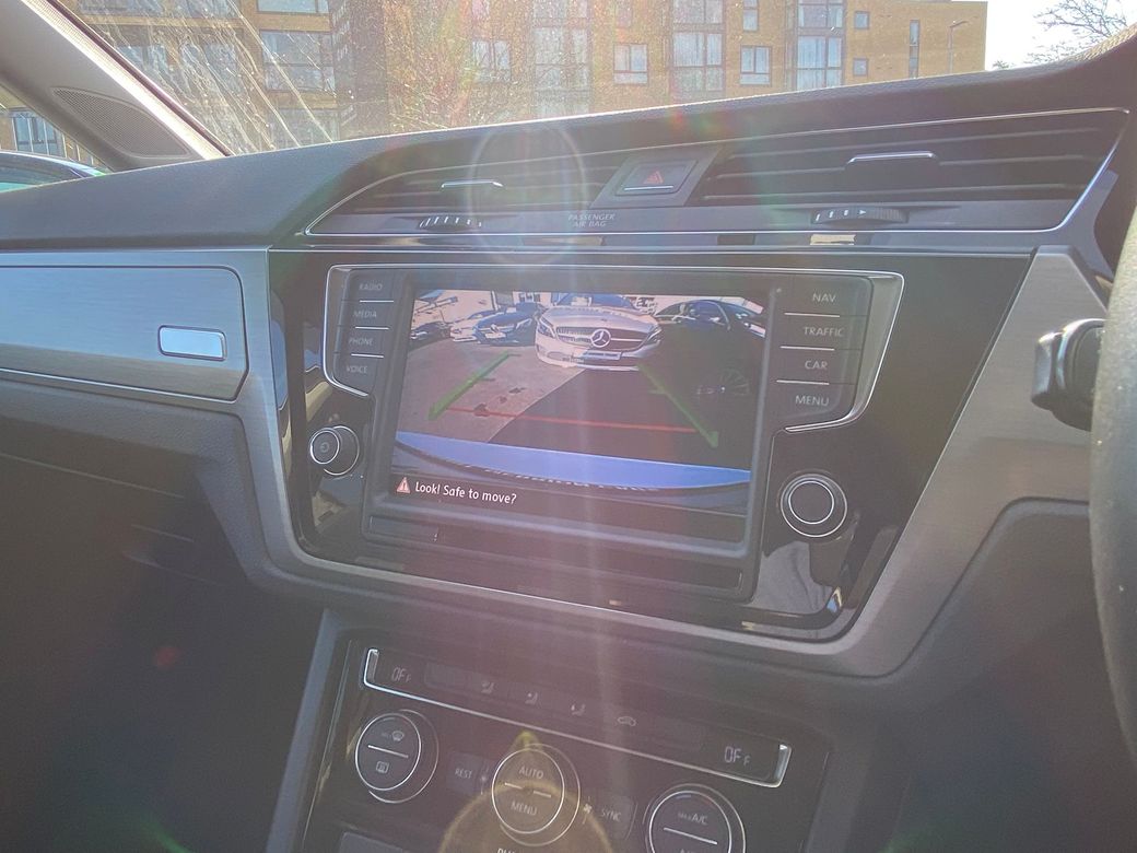 2016 Volkswagen Touran