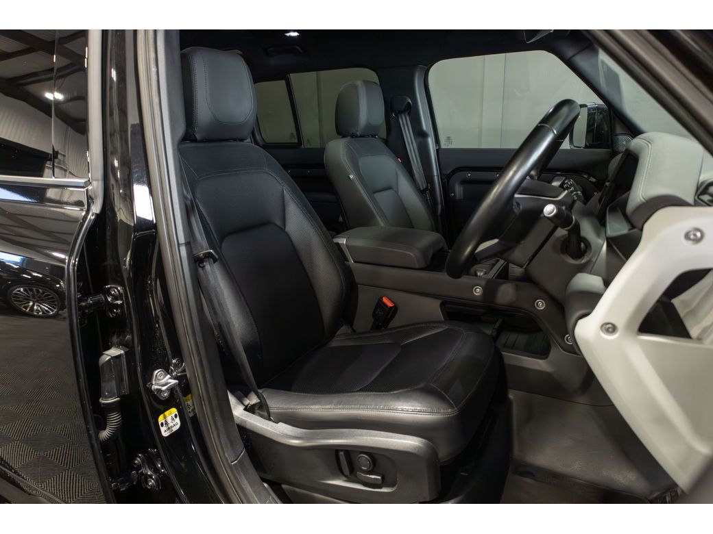 2022 Land Rover Defender 110