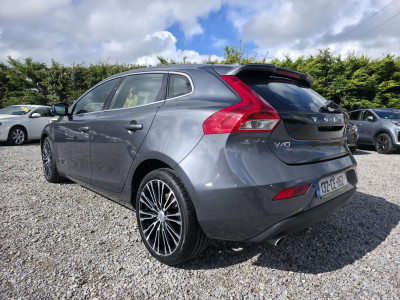2013 Volvo V40
