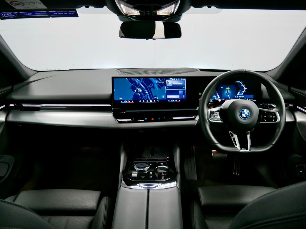 2025 BMW 5 Series