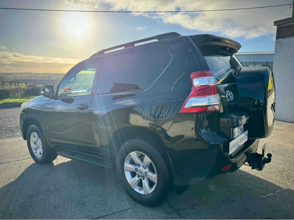 2017 Toyota Landcruiser