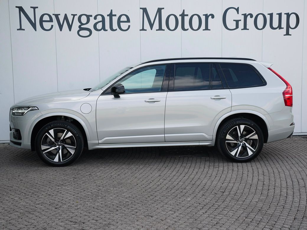 2022 Volvo XC90