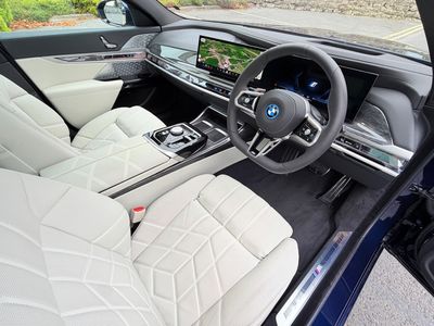2026 BMW i7