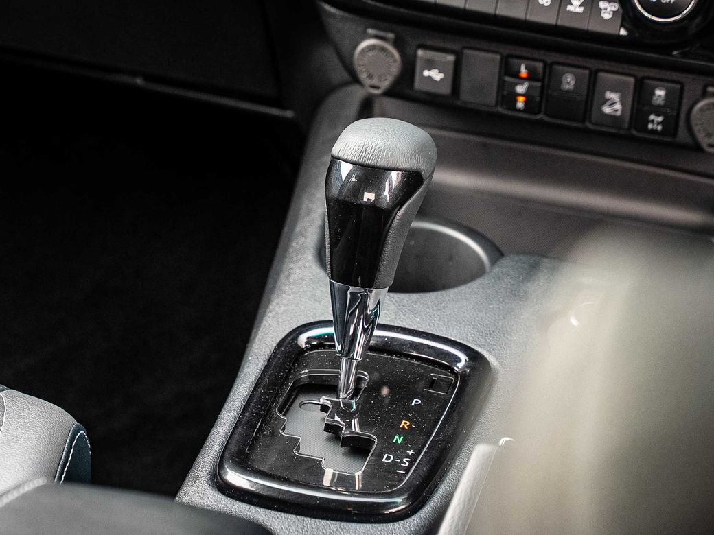 2025 Toyota Hilux