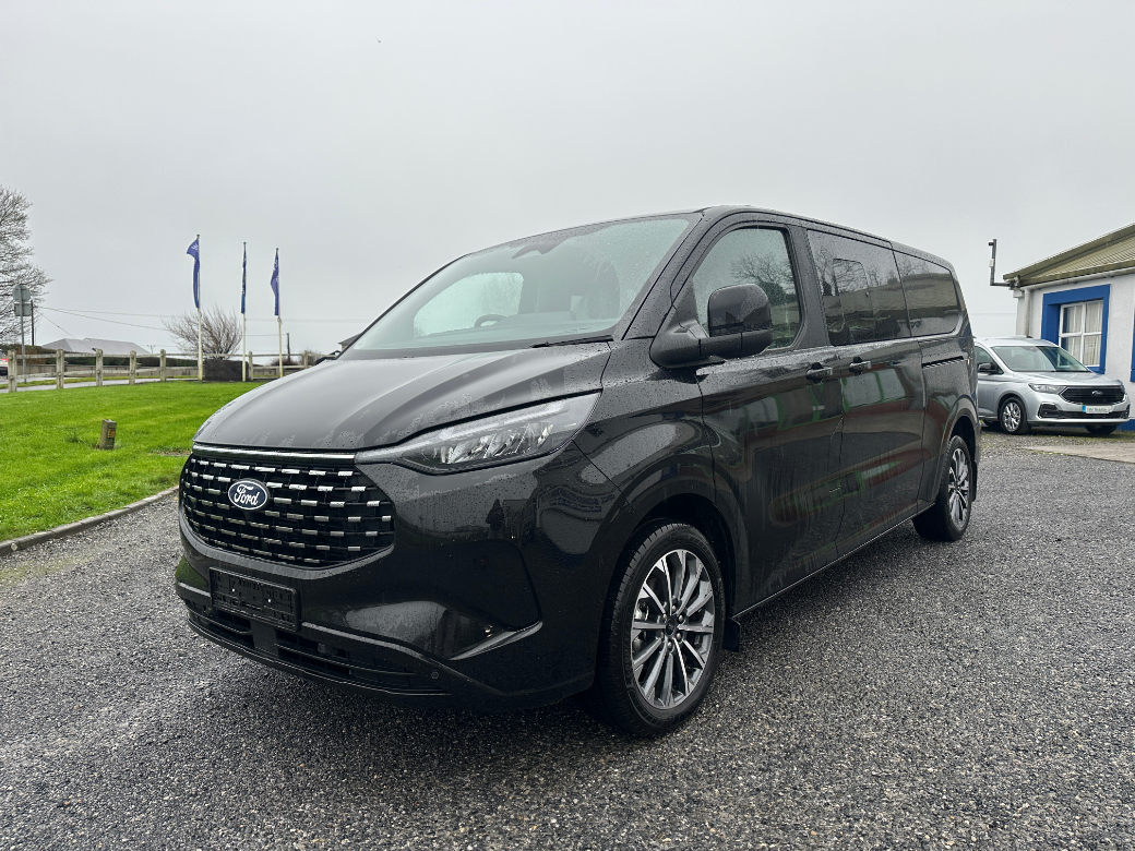 2026 Ford Tourneo Custom