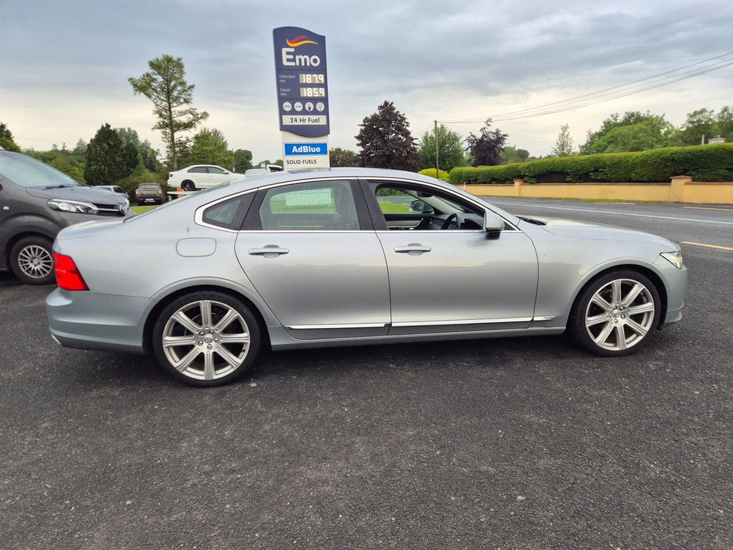 2018 Volvo S90