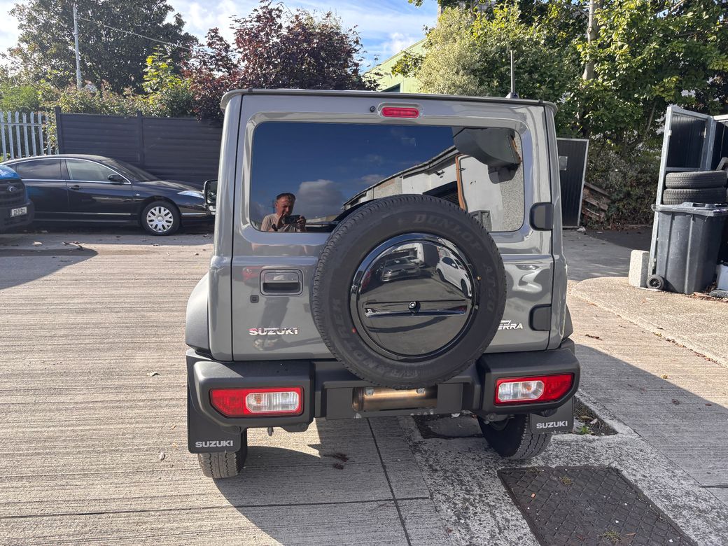 2024 Suzuki Jimny