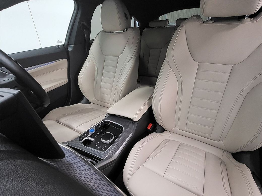 2023 BMW i4