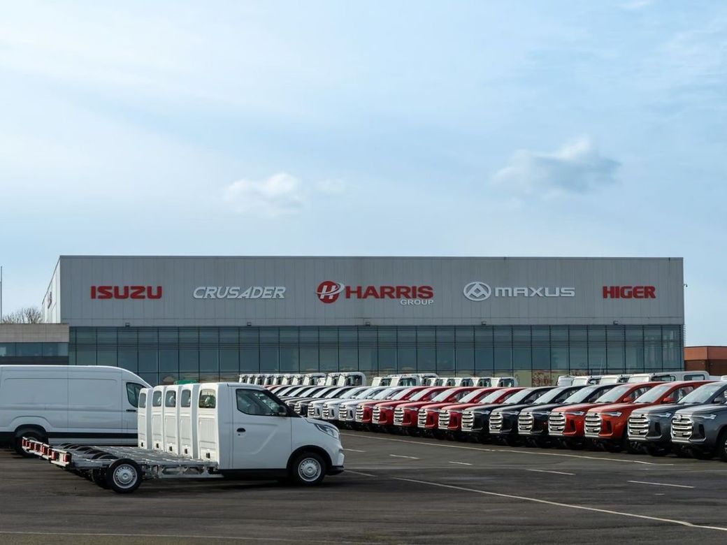 2026 White Isuzu D-MAX