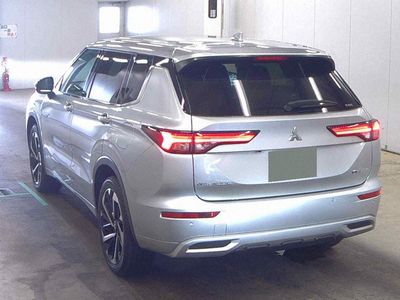 2024 Mitsubishi Outlander