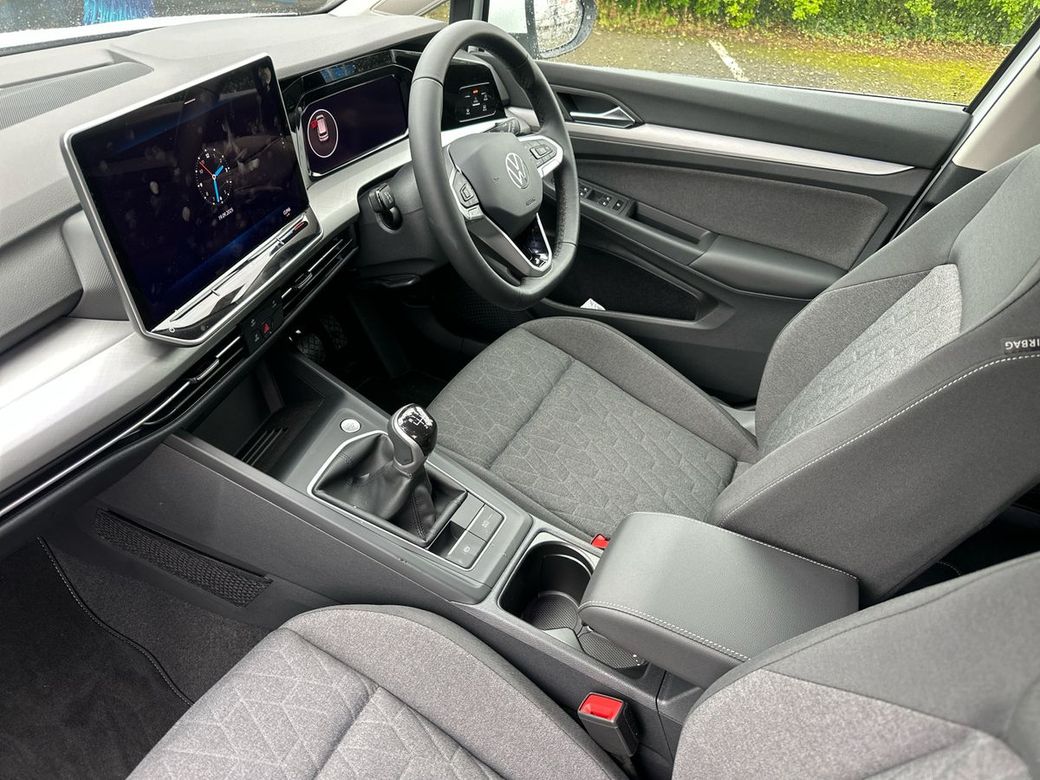 2025 Volkswagen Golf