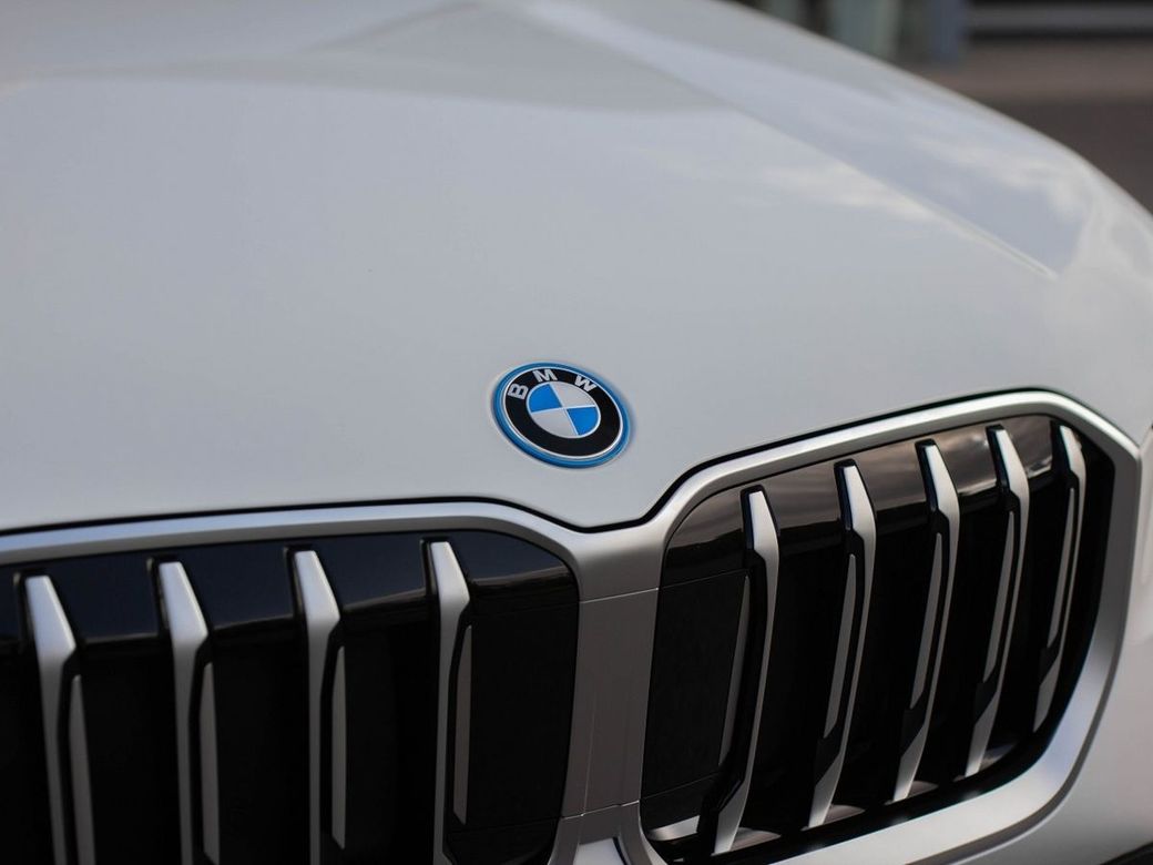 2025 BMW X1