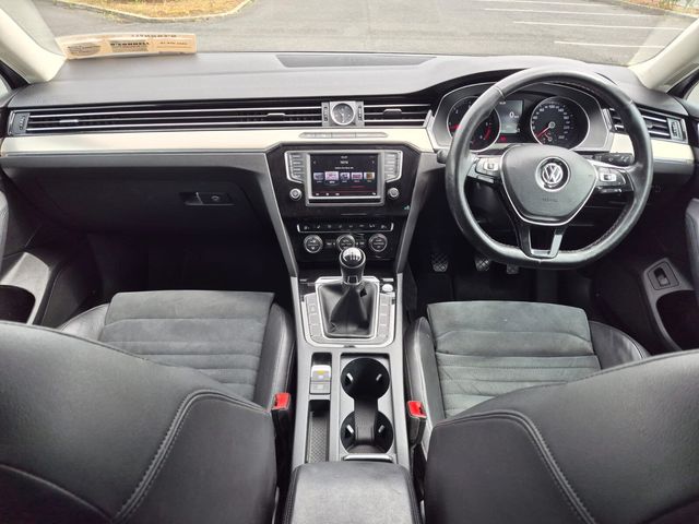2016 Volkswagen Passat
