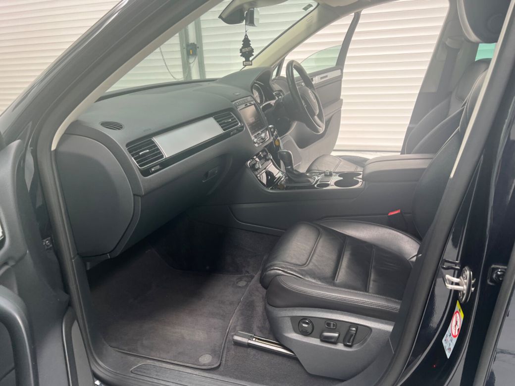 2018 Volkswagen Touareg