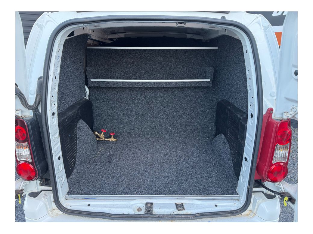 2017 Peugeot Partner