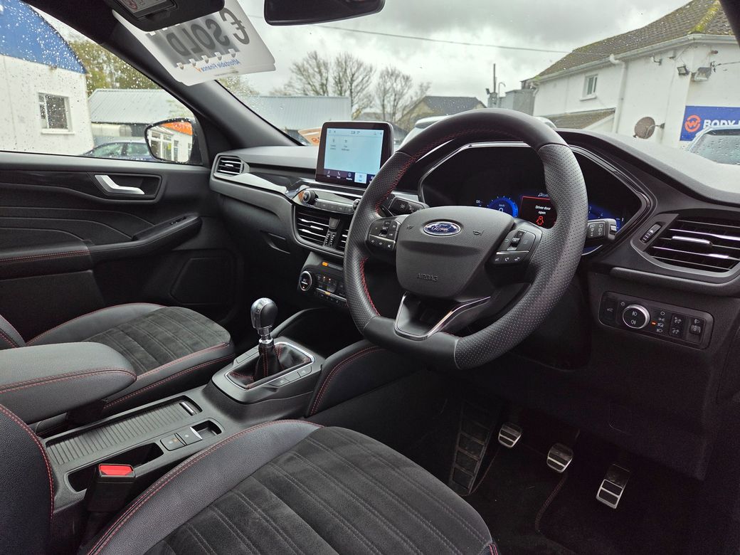 2022 Ford Kuga