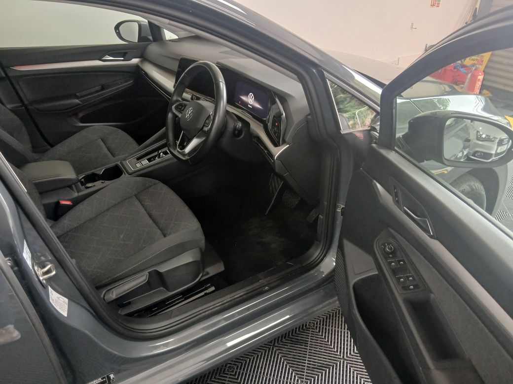 2023 Volkswagen Golf