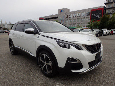2021 Peugeot 5008
