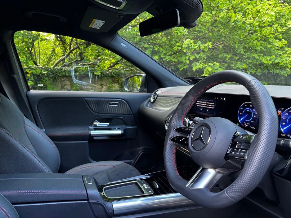 2025 Mercedes-Benz EQA