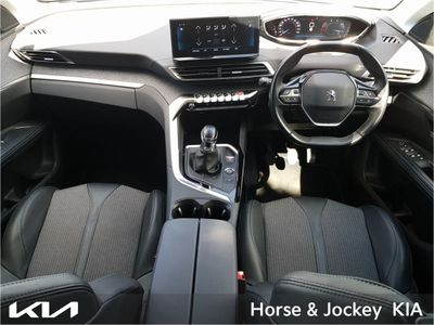 2022 Peugeot 5008