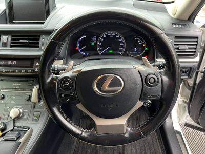 2017 Lexus CT 200h
