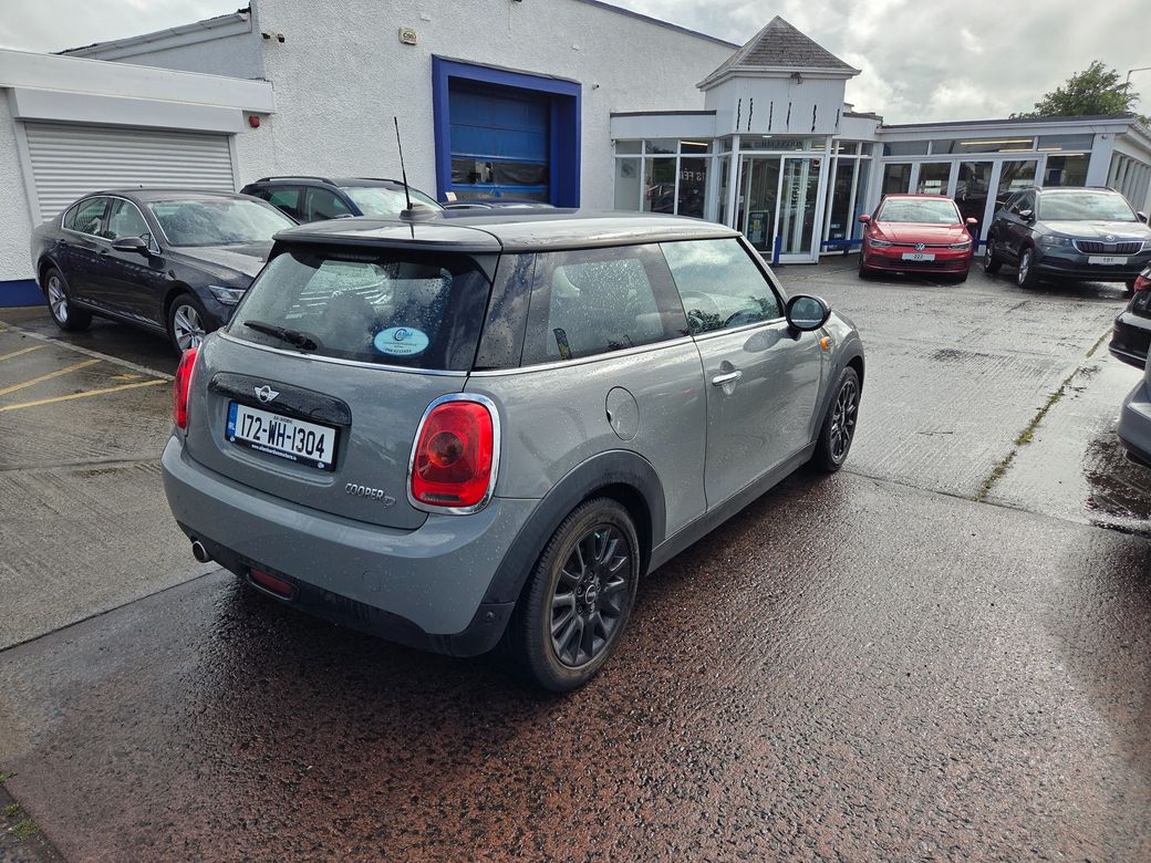 2017 Mini Cooper