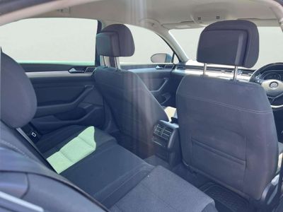 2017 Volkswagen Passat