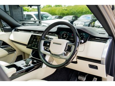 2025 Land Rover Range Rover