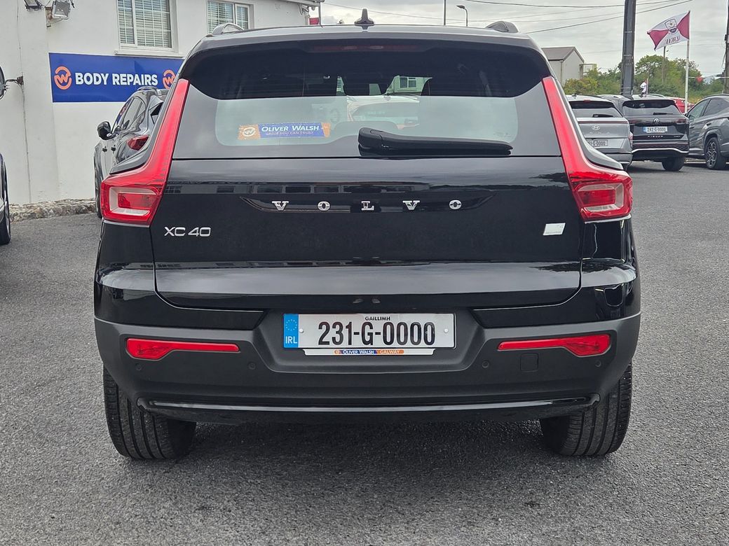 2023 Volvo XC40