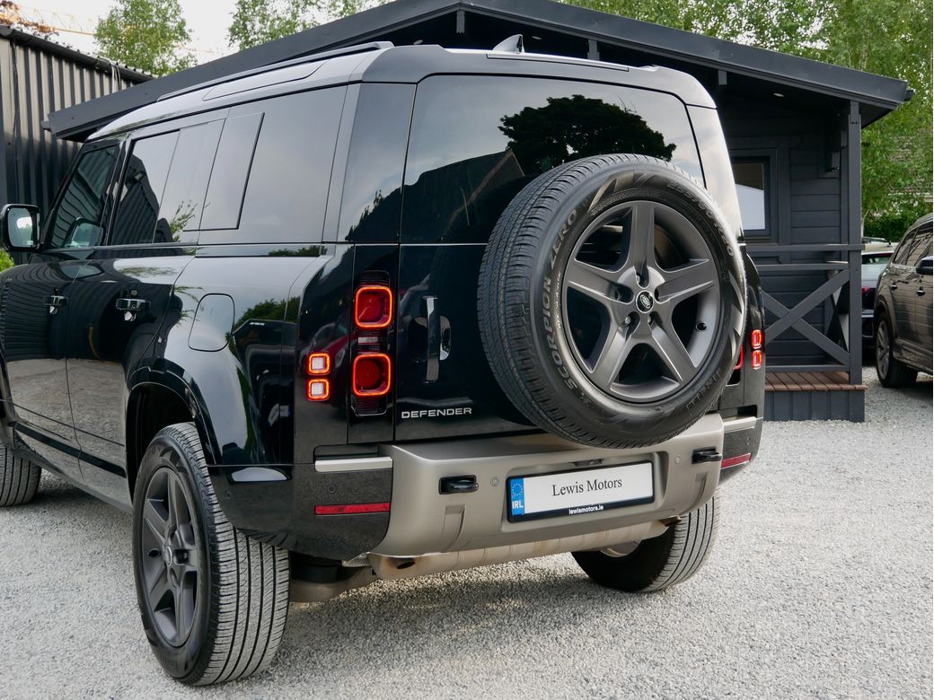 2025 Land Rover Defender