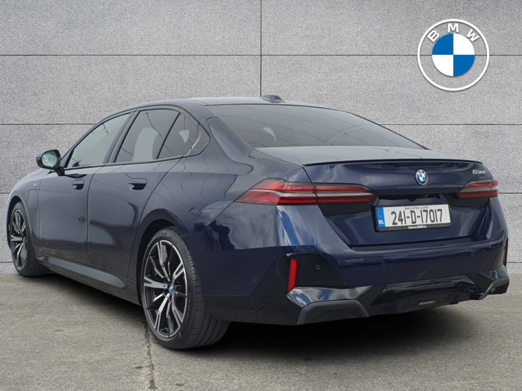 2024 BMW 530