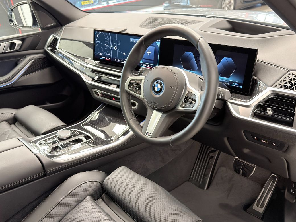 2025 BMW X5