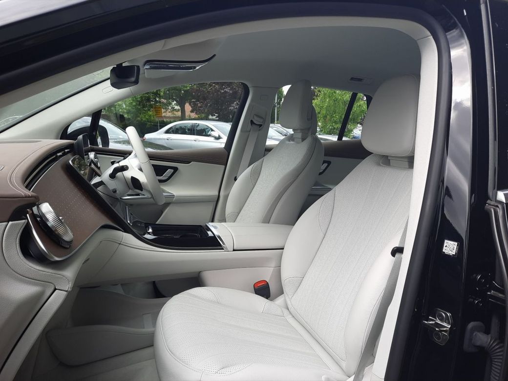 2025 Mercedes-Benz EQE